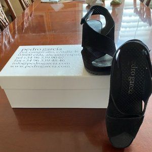 PEDRO GARCIA BLACK Frigg Suede Crossover Wedge Sandals Lasercut Perforated